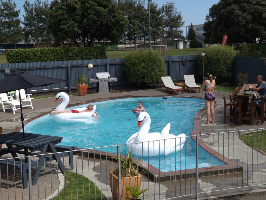 Raceway Motel Вангануї Екстер'єр фото